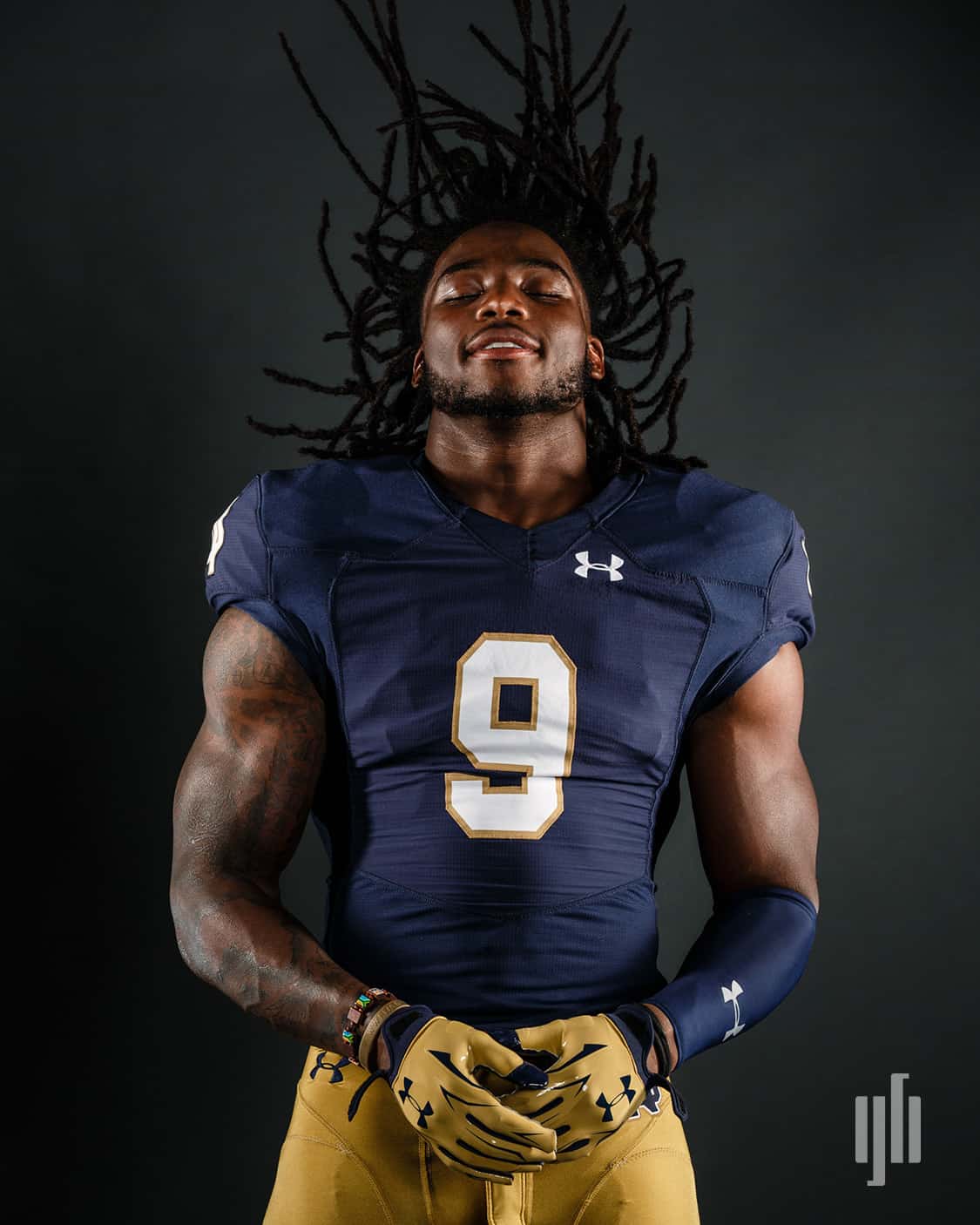 lightbox-grant-beachy-photo-gallery-football Grant Beachy Photo: Gallery Image